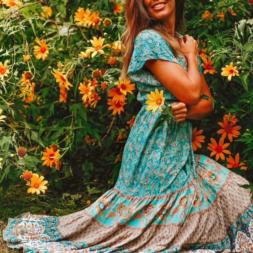 Boho Mint green floral print v neck button ruffle midi dress - Picture 2 of 6